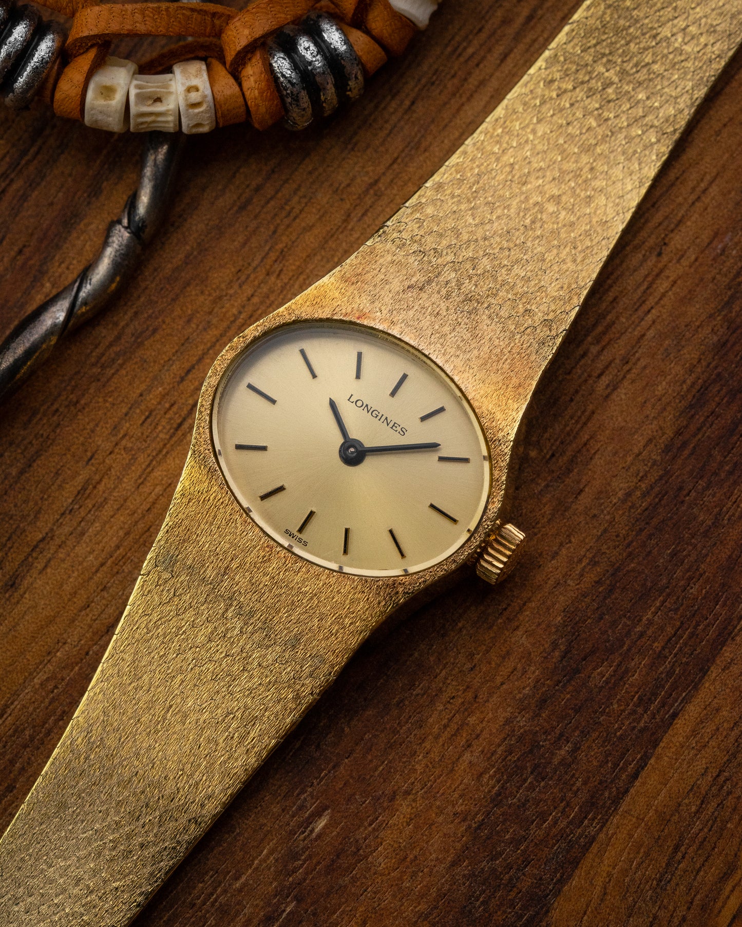 Longines Oval Oblong Integrated Bracelet Ladies Gold Ref. 4002 (Cal. 5602)