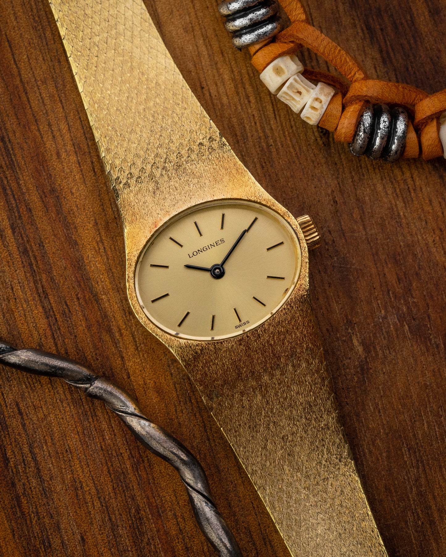 Longines Oval Oblong Integrated Bracelet Ladies Gold Ref. 4002 (Cal. 5602)