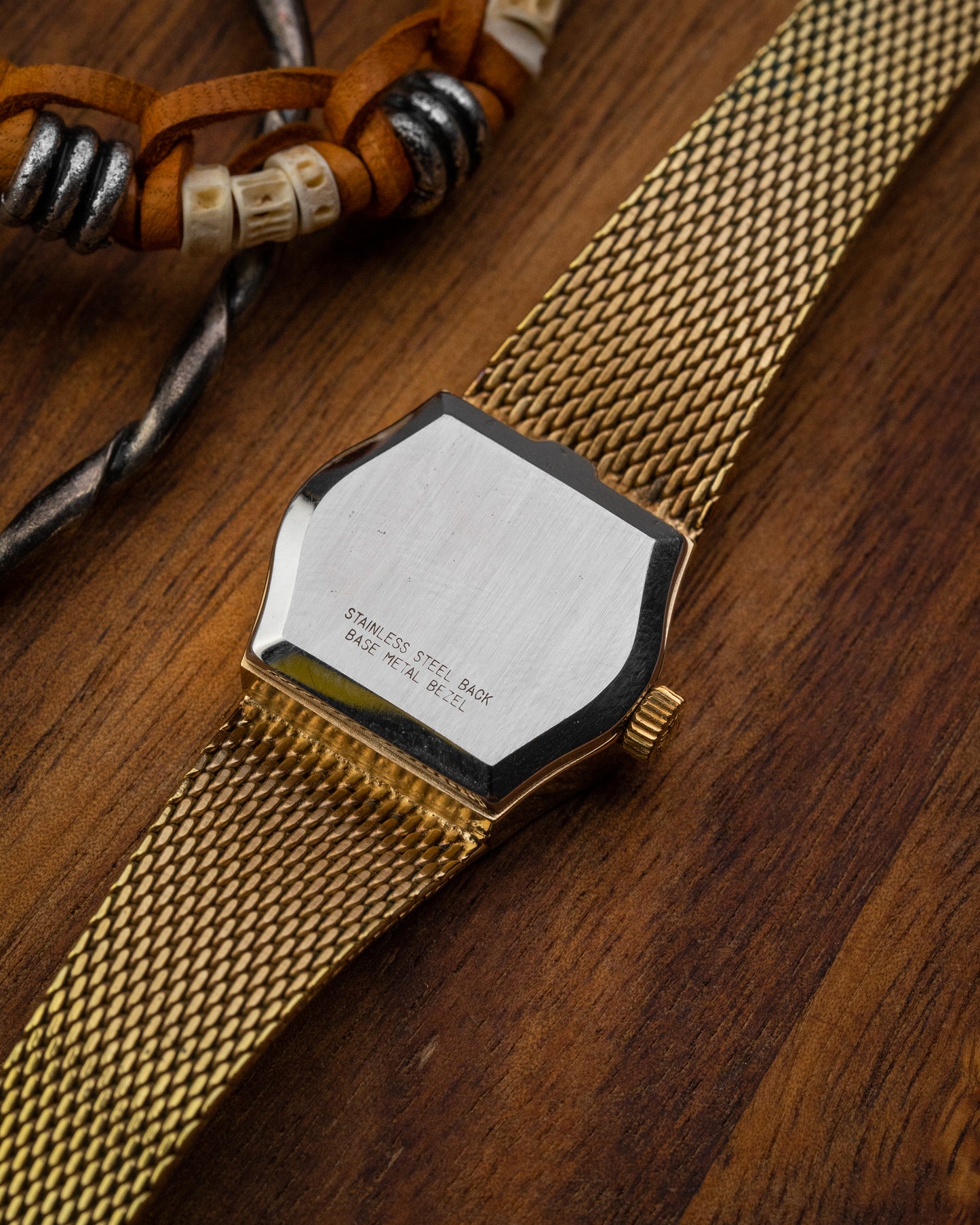 Longines Oval Oblong Integrated Bracelet Ladies Gold Ref. 4002 (Cal. 5602)