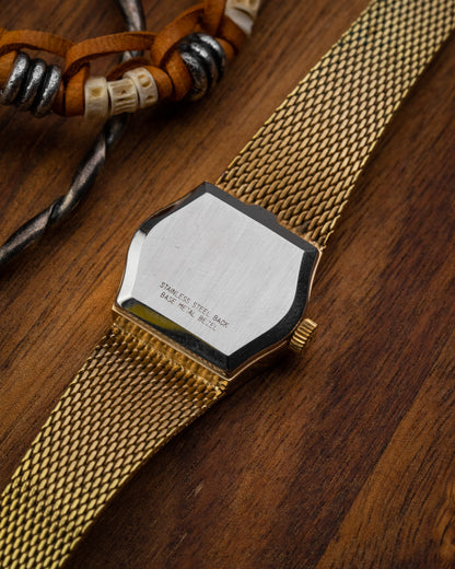 Longines Oval Oblong Integrated Bracelet Ladies Gold Ref. 4002 (Cal. 5602)