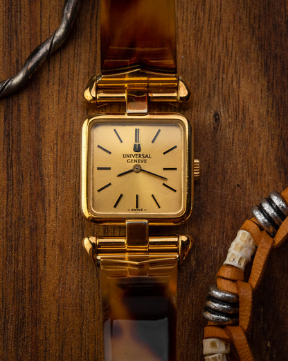 Universal Geneve Square “Convertible Cow Horn Lugs” Gold Ref. 511627 (Cal. 11)