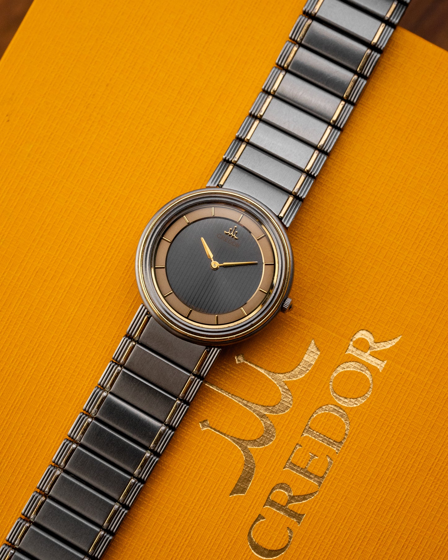 Credor Seiko Grey "Titanium + 18KT Bezel" Ref. 2F70-0090 (Full Set)