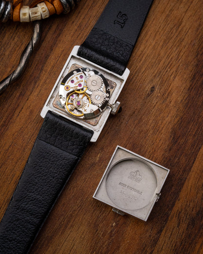 Corum "Tank" Cream White dial Ladies Ref. 15158 (Cal. ETA 2412)