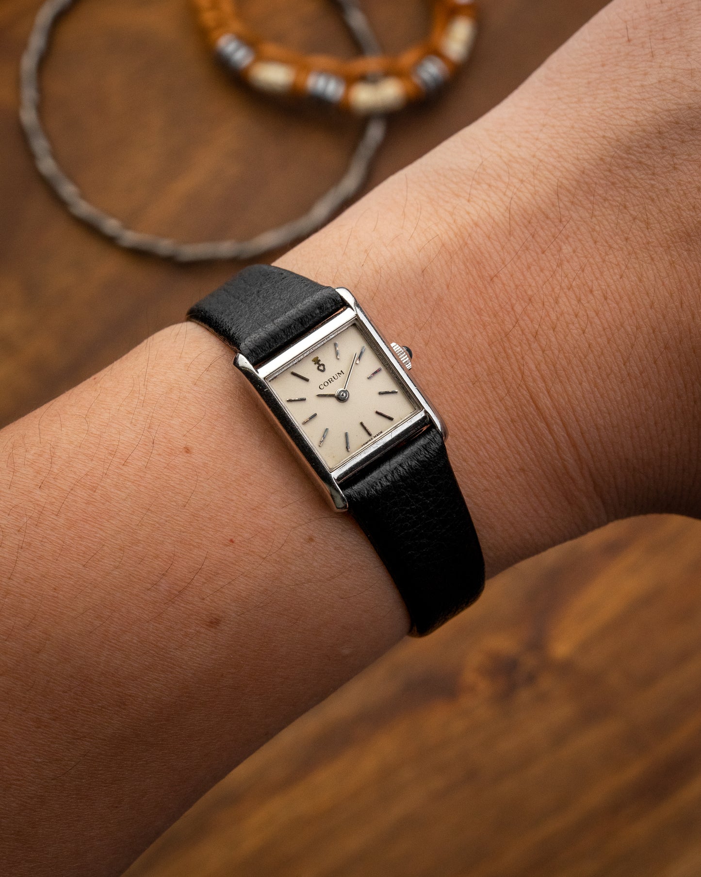 Corum "Tank" Cream White dial Ladies Ref. 15158 (Cal. ETA 2412)