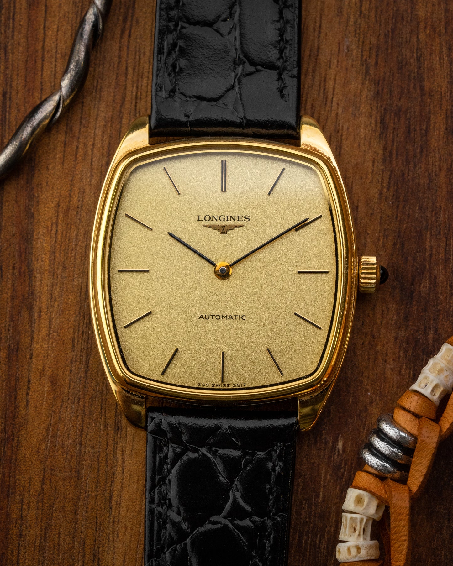 Longines Tonneau Automatic "Frosty" dial Gold Ref. 3617 (Cal. L645.1)