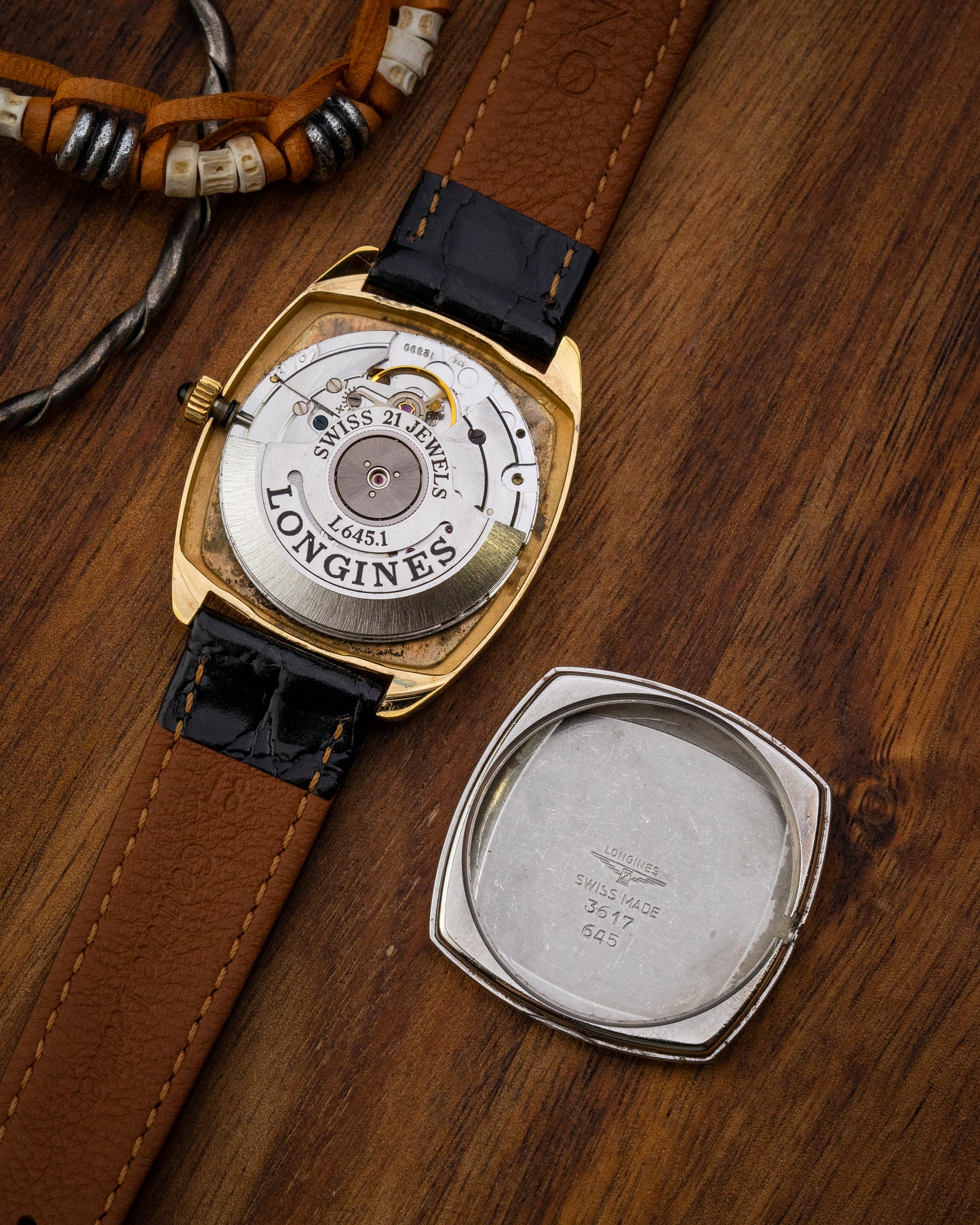 Longines Tonneau Automatic "Frosty" dial Gold Ref. 3617 (Cal. L645.1)