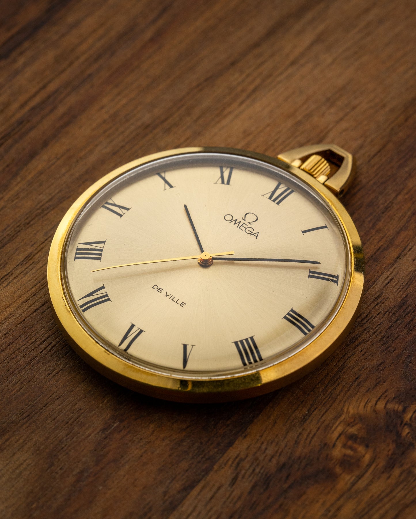 Omega De Ville Roman dial Gold Pocket Watch Ref. 133-1746 (Cal. 1035)