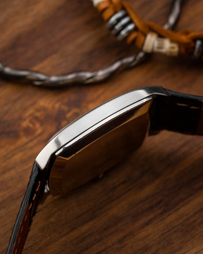 IWC Tonneau Roman Linen dial Ref. 2582 (Cal. 423)