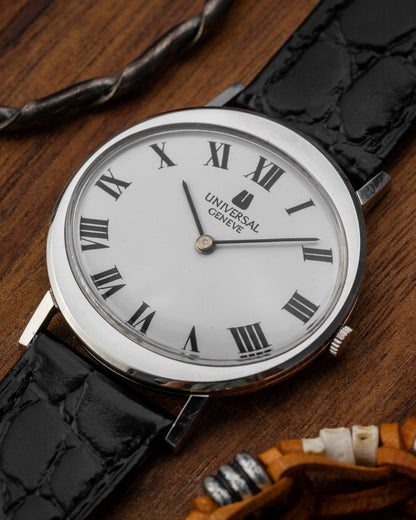 Universal Geneve Oval Roman dial Ref. 842124 (Cal. 1-42)
