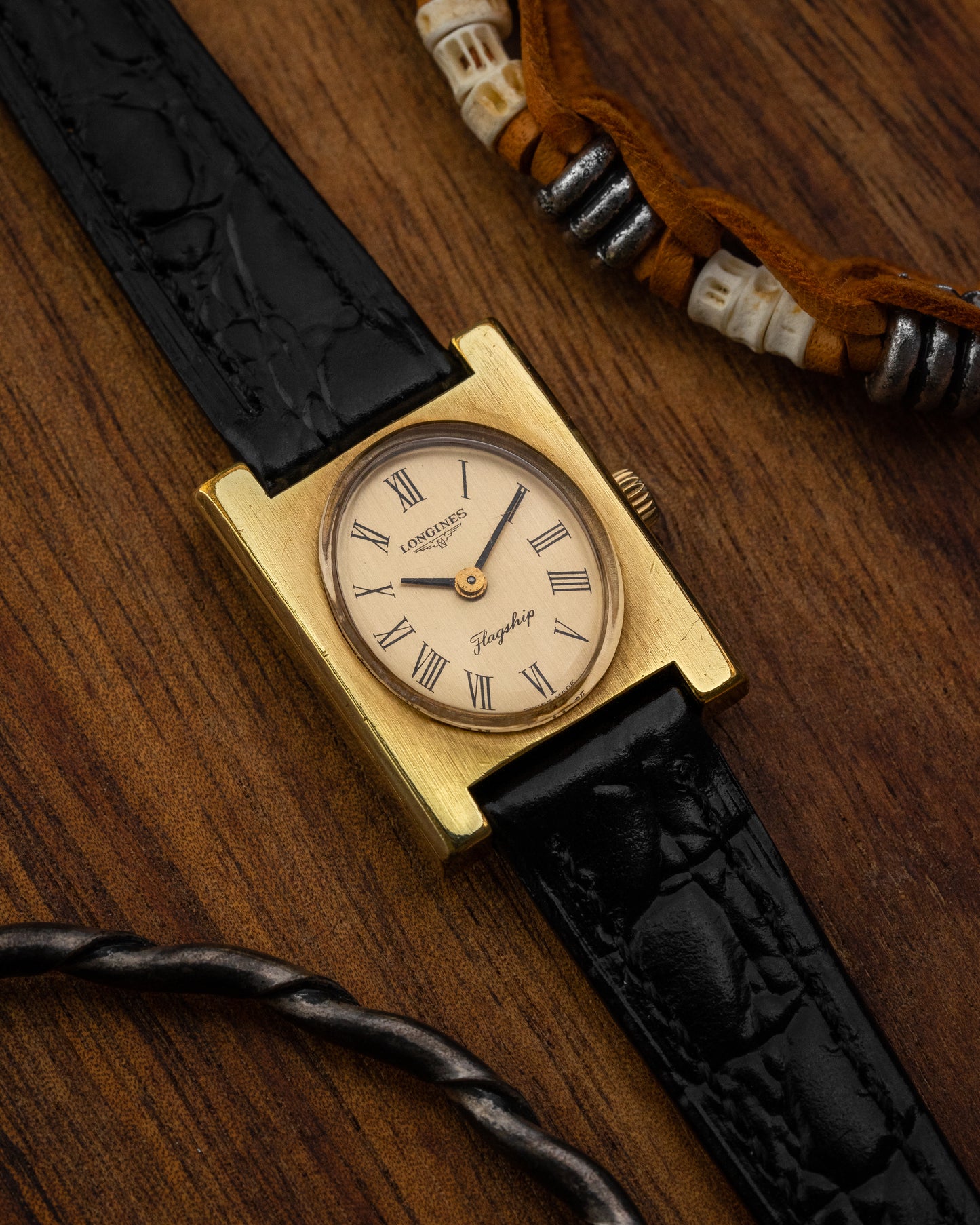 Longines Flagship "Tank Normale" Oval Roman dial Gold Ref. 4000-1 (Cal. 410)