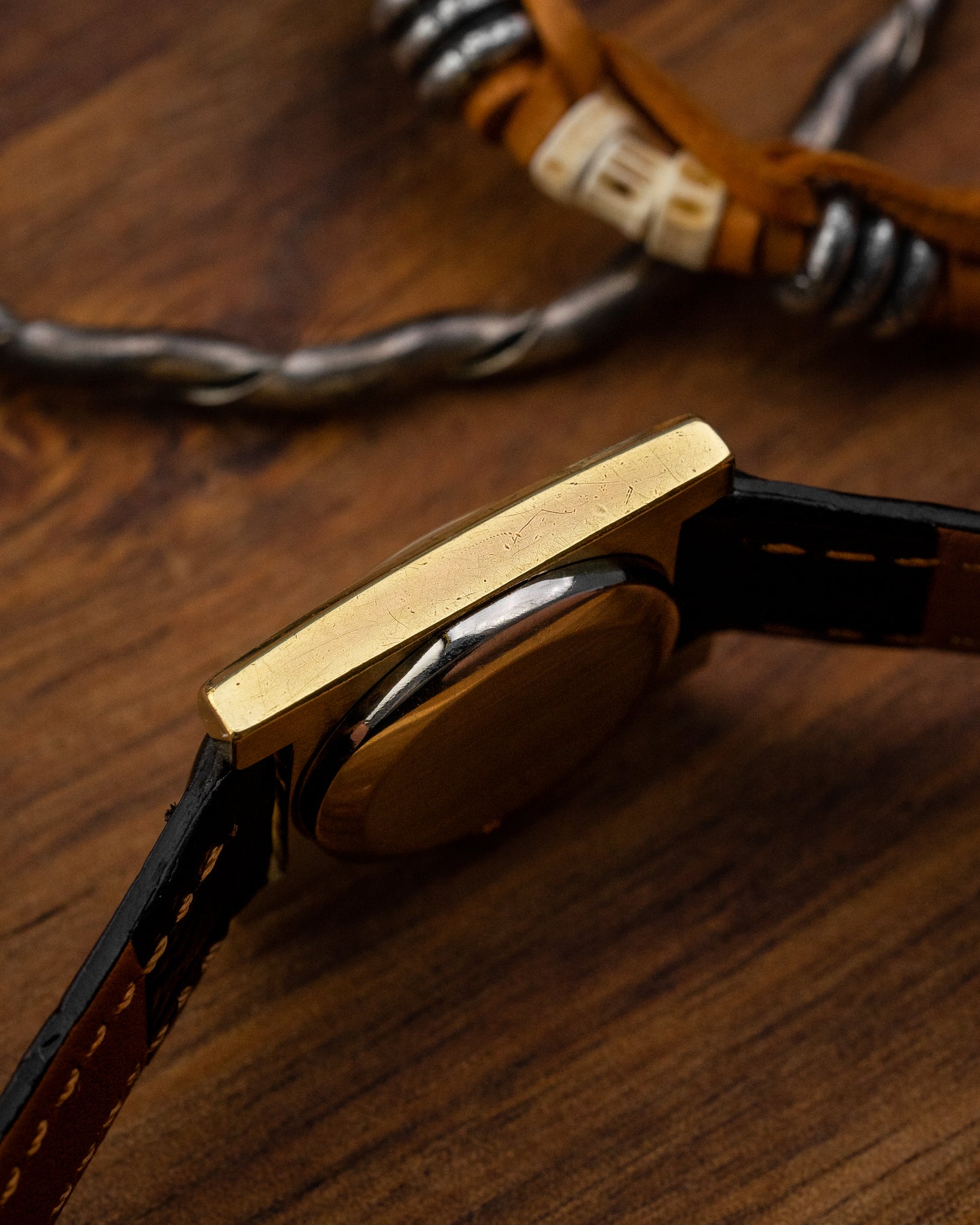 Longines Flagship "Tank Normale" Oval Roman dial Gold Ref. 4000-1 (Cal. 410)
