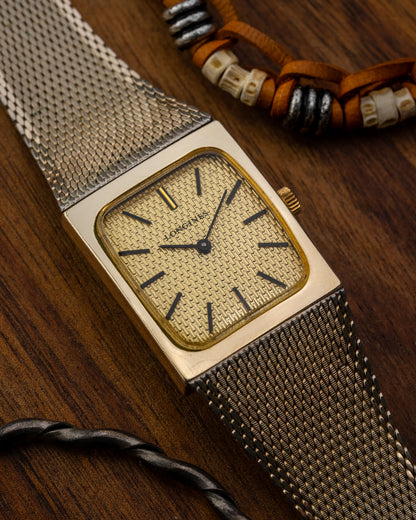 Longines "Rectangular TV" Textured dial Gold Integrated Bracelet Ref. 3266 (Cal. 847.4)