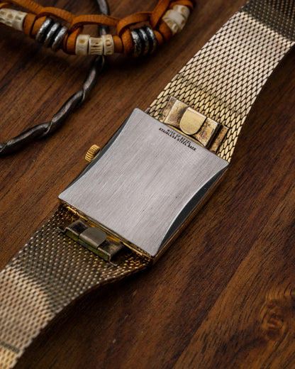 Longines "Rectangular TV" Textured dial Gold Integrated Bracelet Ref. 3266 (Cal. 847.4)