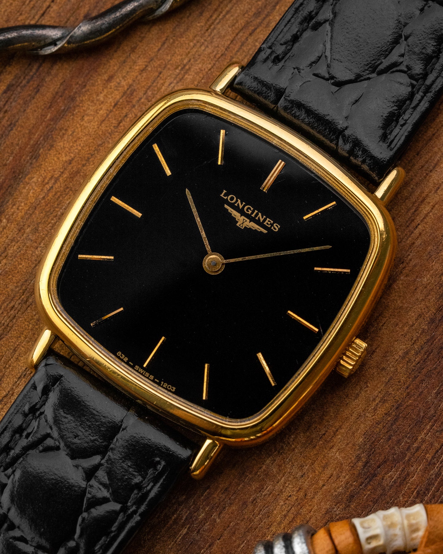 Longines Square Black dial Gold Ref. 1203 (Cal. 528)