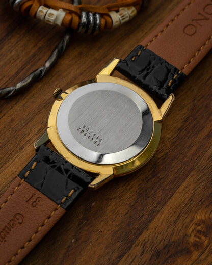 Universal Geneve Birch dial Gold Ref. 542136 (Cal. 1-42)