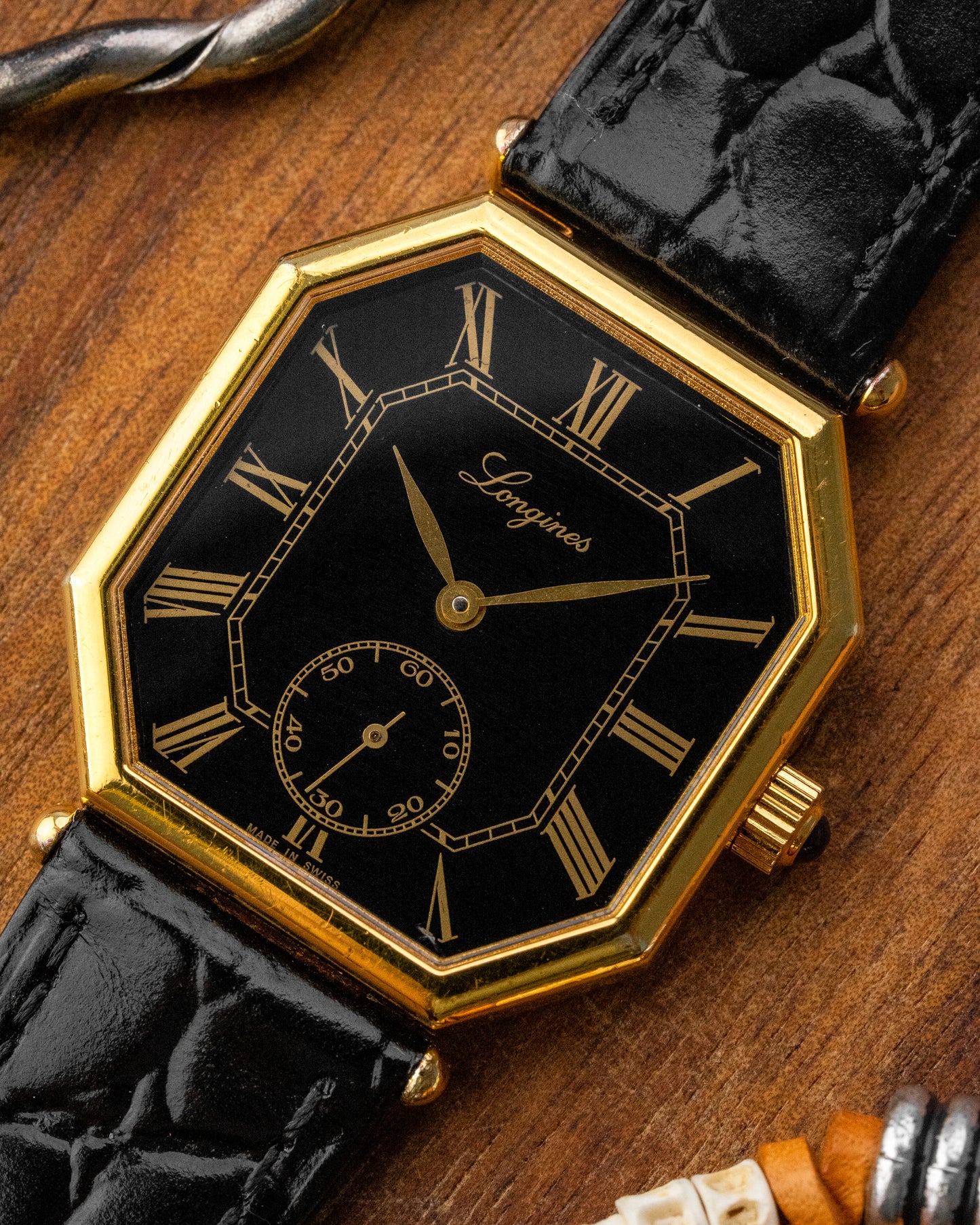 Longines Octagonal Black Roman dial Gold Ref. 3209 (Cal. 846.4)