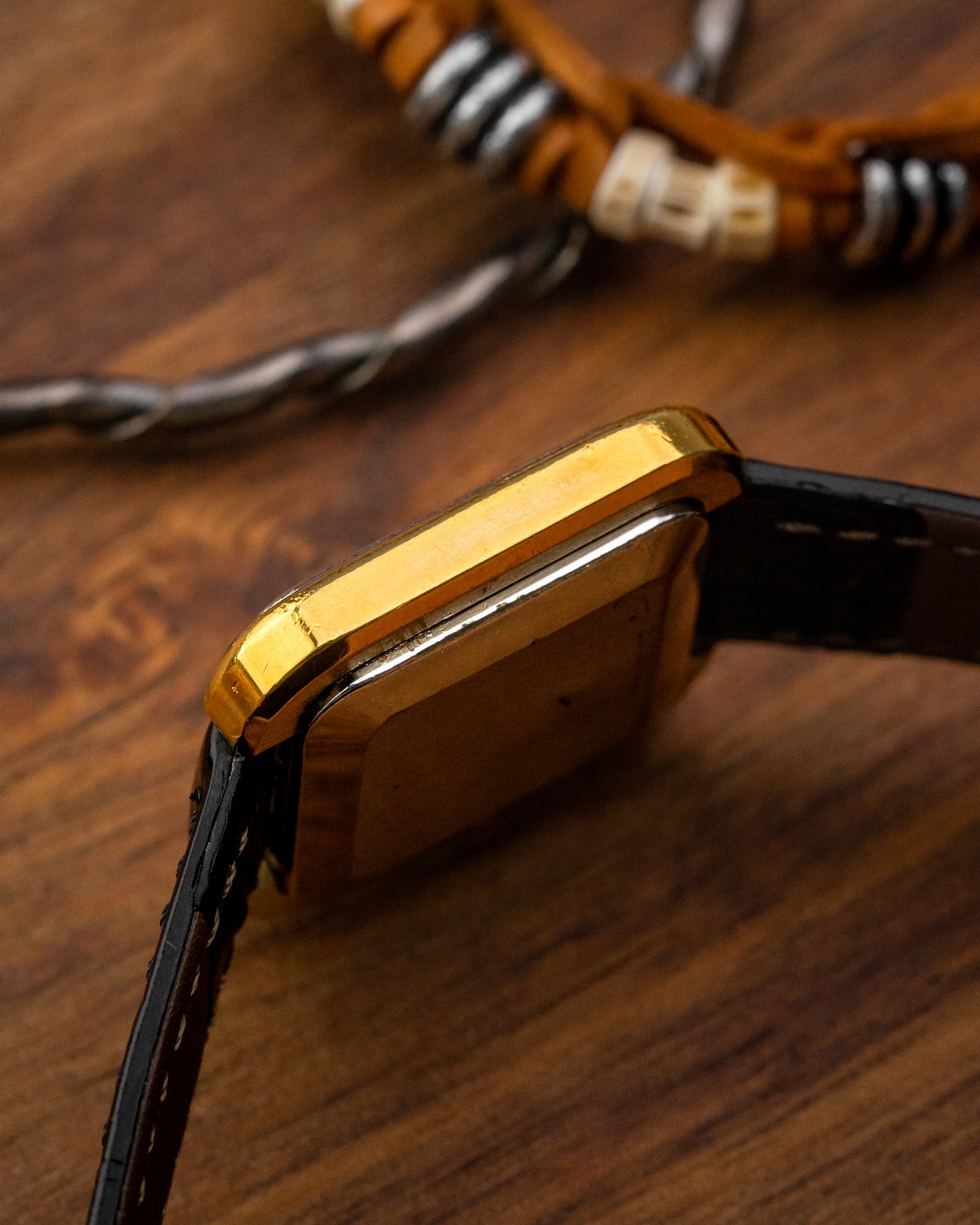 Longines "Square TV" Black Roman dial Ref. 5086 (Cal. 5602)