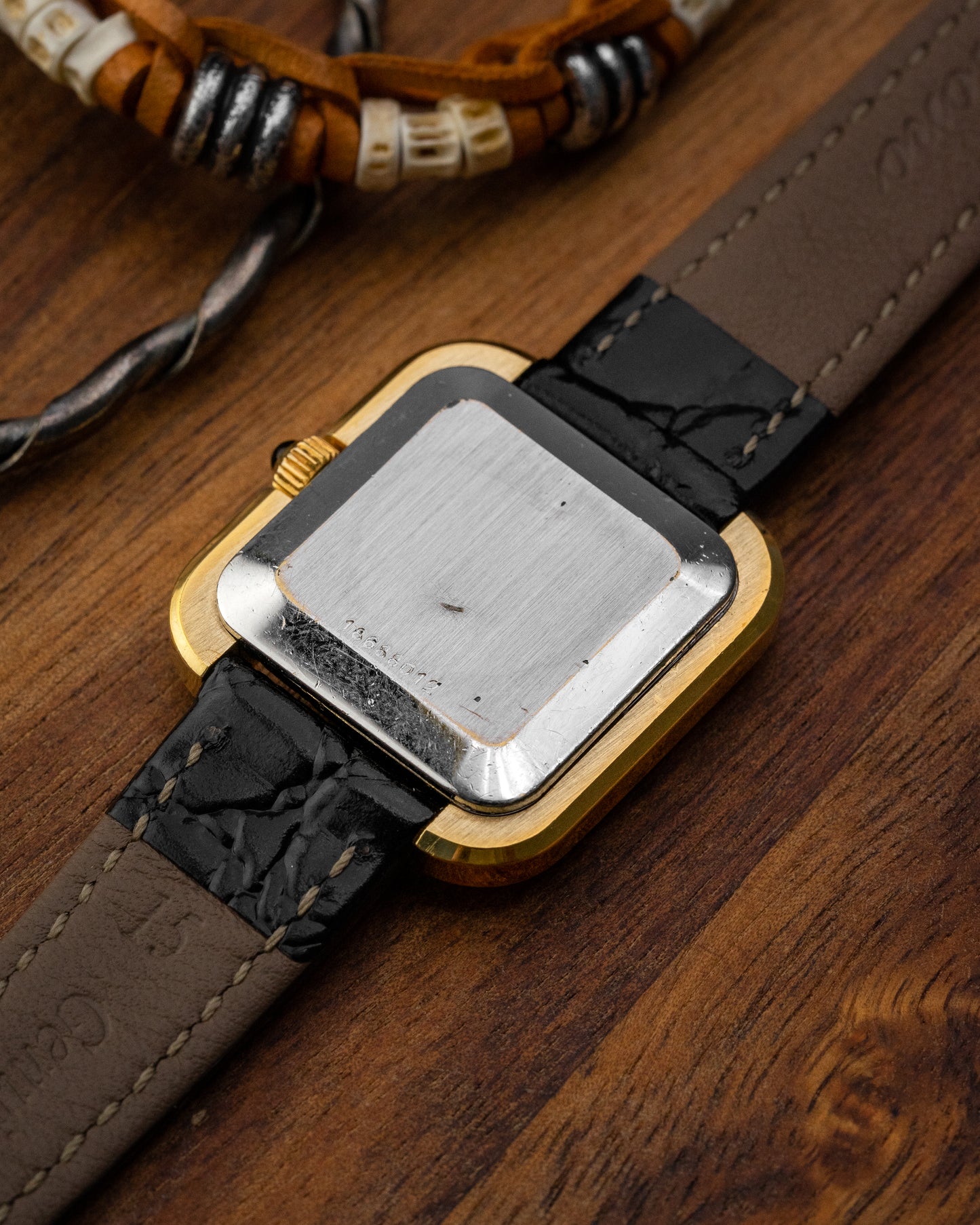 Longines "Square TV" Black Roman dial Ref. 5086 (Cal. 5602)