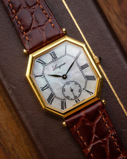 Longines Octagonal 'Mother-of-Pearl' dial Gold Ref. 3209 (Cal. 846.4)