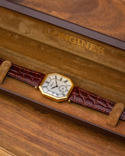 Longines Octagonal 'Mother-of-Pearl' dial Gold Ref. 3209 (Cal. 846.4)