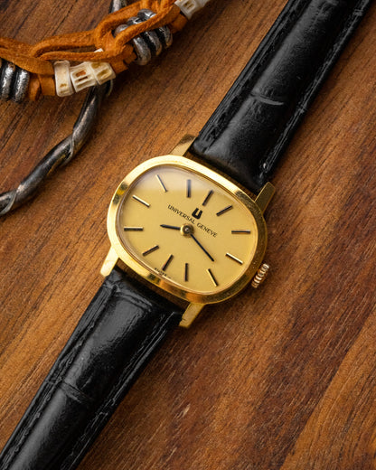 Universal Geneve Oval Gold Ladies Ref. 511613 (Cal. 11)