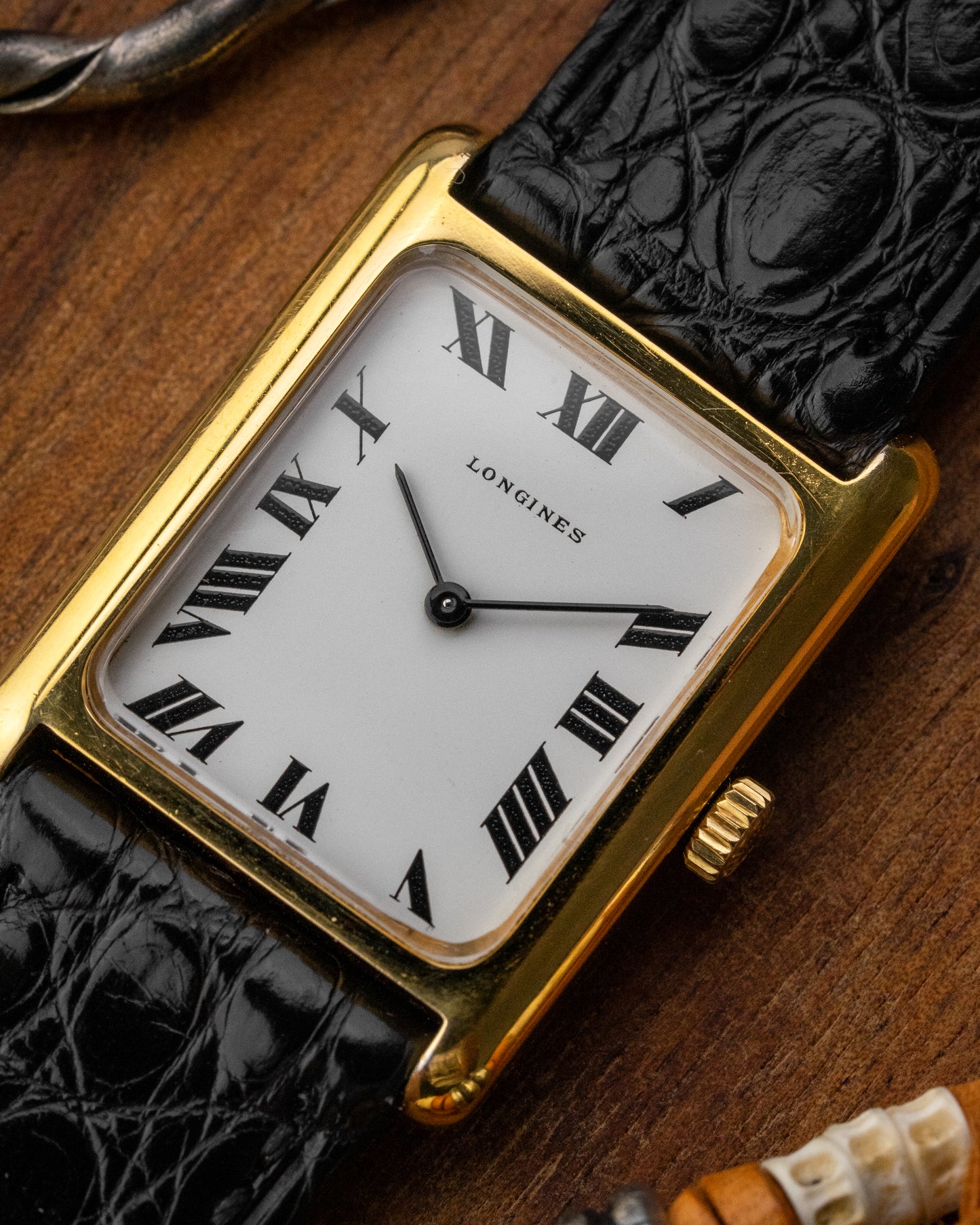 Longines Tank Roman dial Gold Ref. 5037-1 (Cal. 5601)