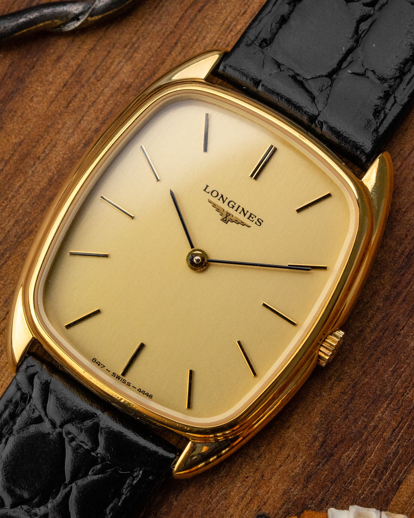 Longines "Cushion" Rectangular Gold Ref. 4448 (Cal. 847.4)