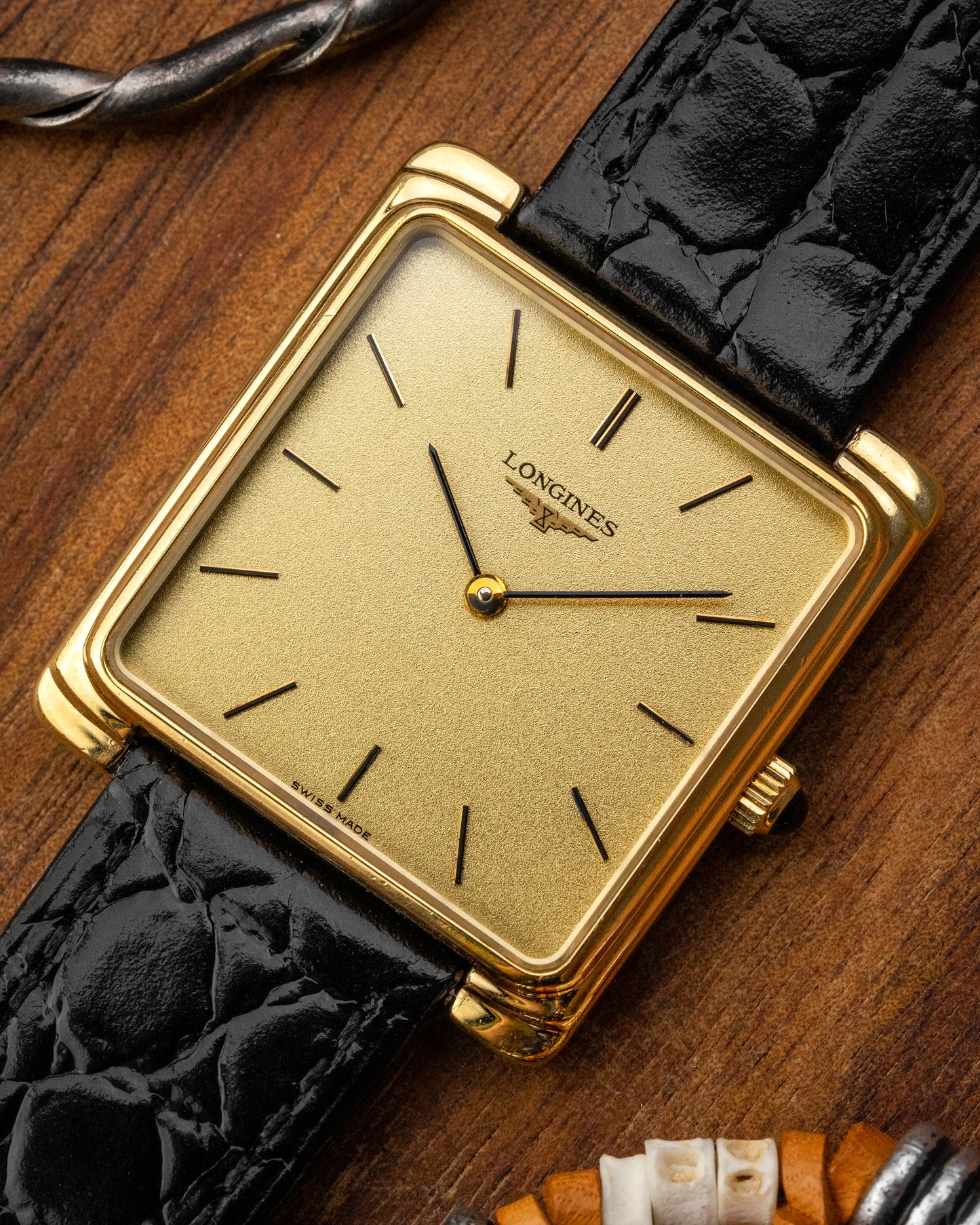 Longines "Gondolo" Square Frosty dial Gold Ref. 4255 (Cal. 847.4)