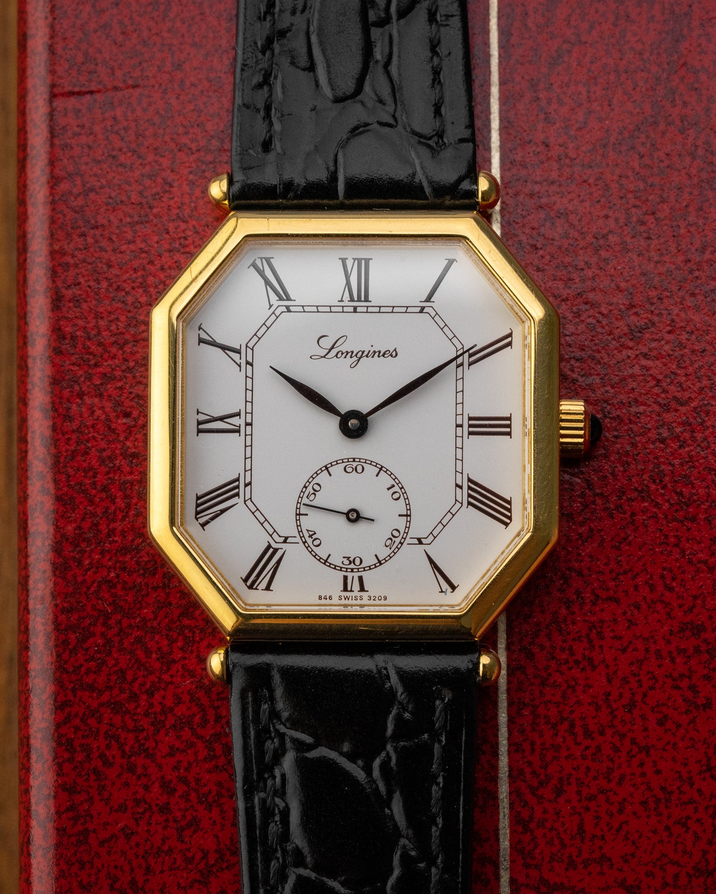 Longines Octagonal Roman dial Gold Ref. 3209 (Cal. 846.4)
