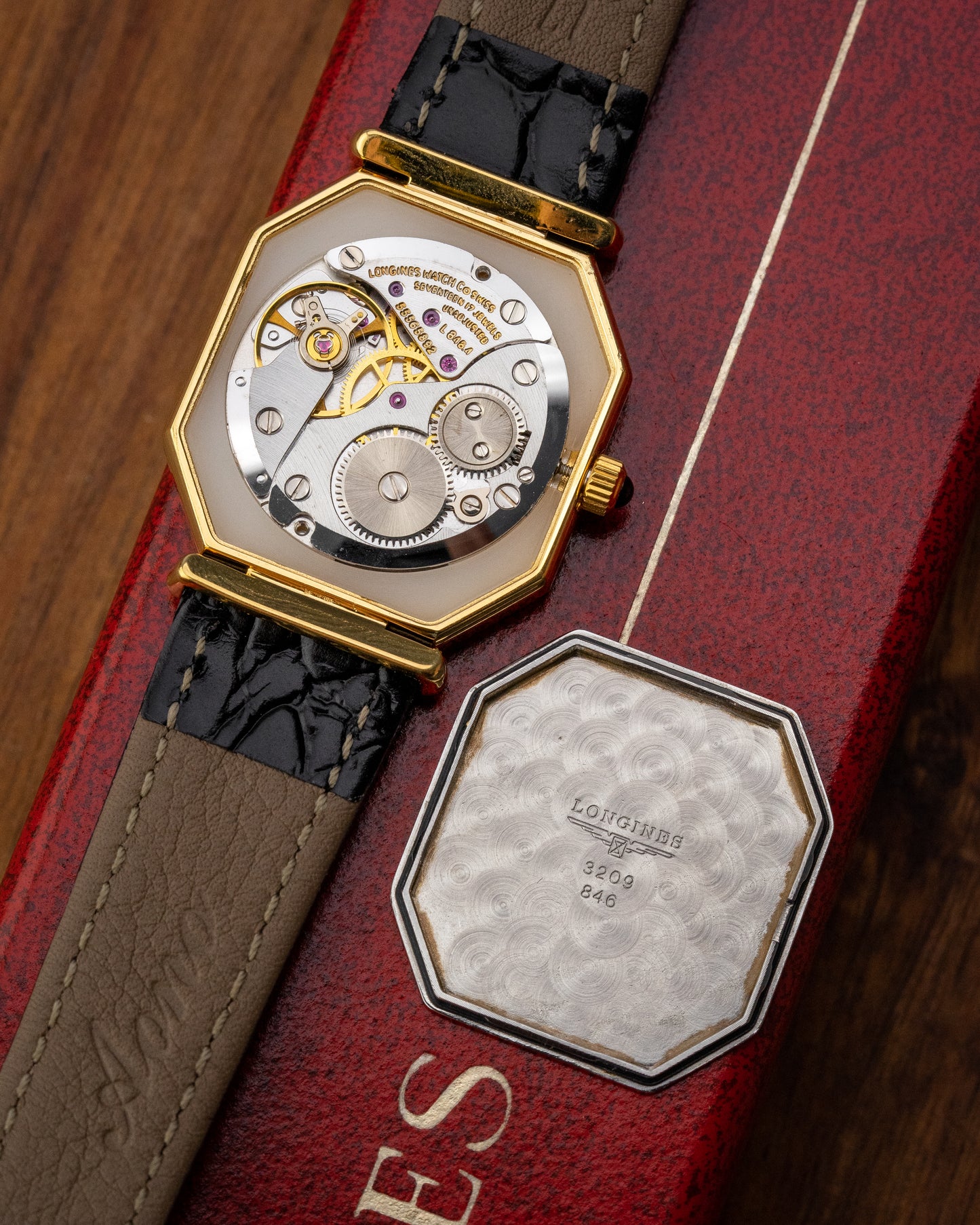 Longines Octagonal Roman dial Gold Ref. 3209 (Cal. 846.4)