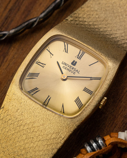 Universal Geneve “Cobra” Roman dial Gold Ref. 542014 (Cal. 1-42)