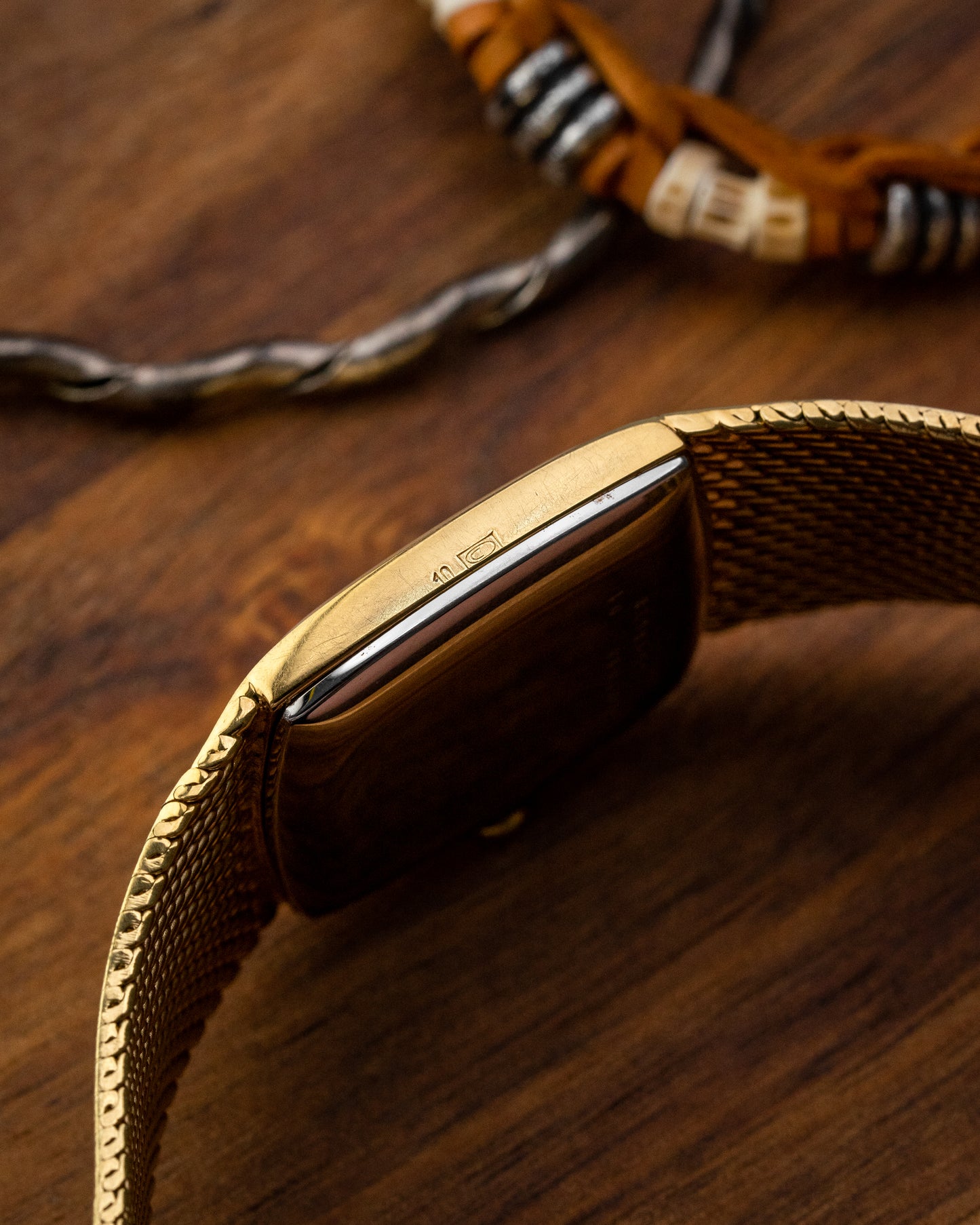Universal Geneve “Cobra” Roman dial Gold Ref. 542014 (Cal. 1-42)