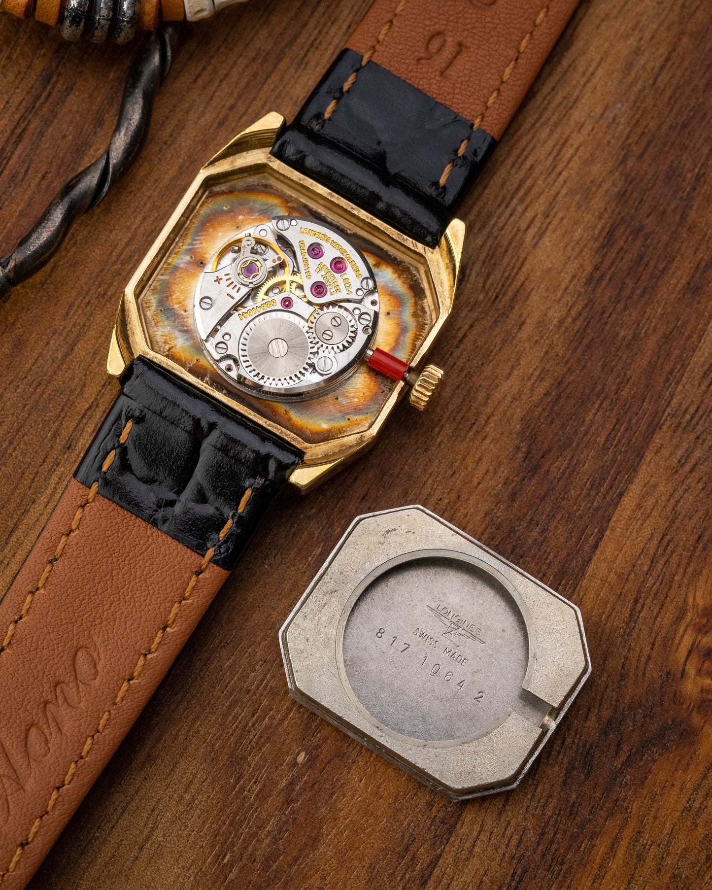 Longines Octagonal-TV Gold Ref. 1064-2 (Cal. 817.4)