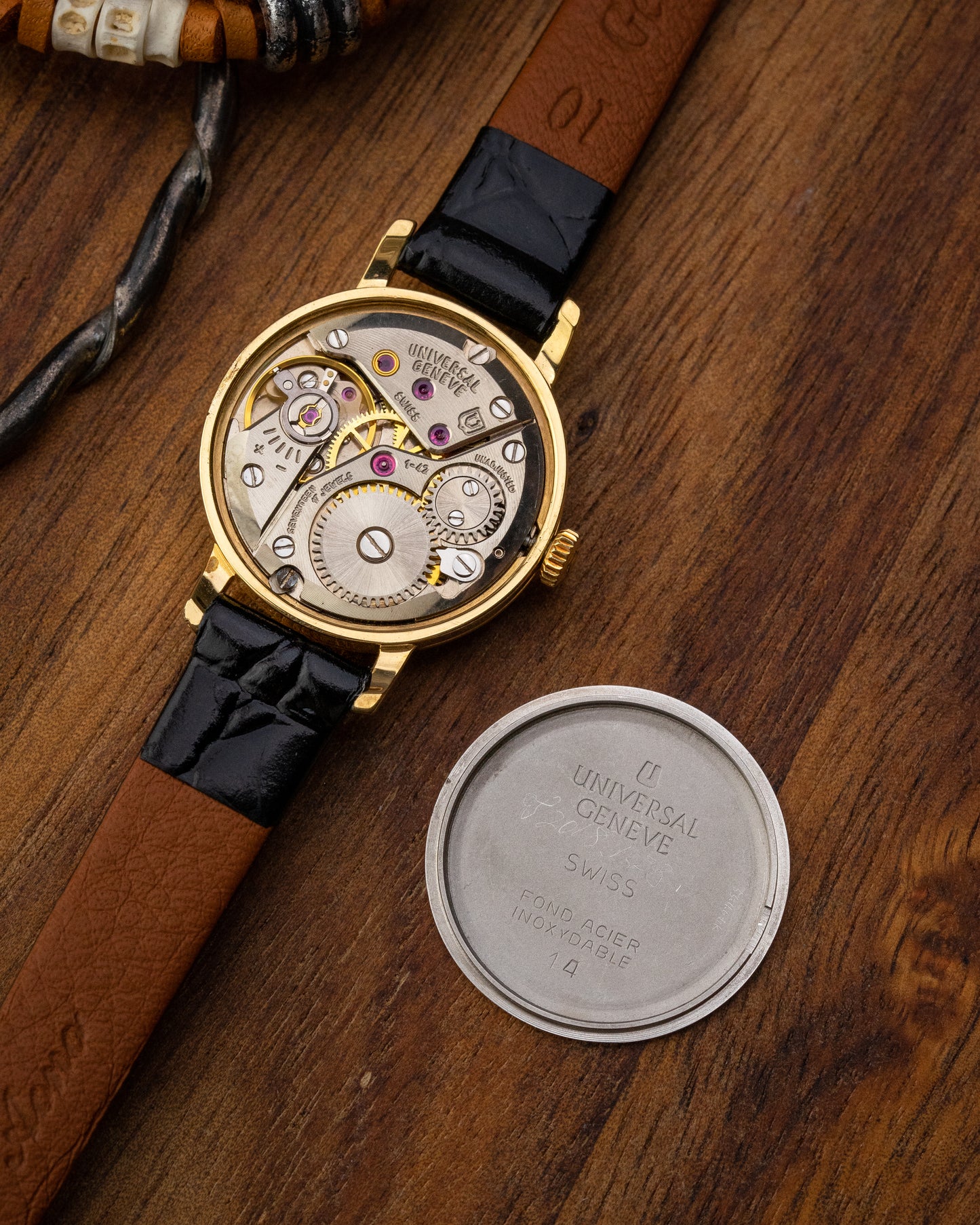 Universal Geneve Seal Script dial Mini Gold Ref. 542605 (Cal. 1-42)