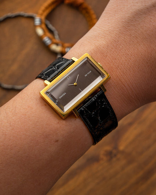 Omega De Ville "Elongated Horizontale" Emerald Andrew Grima Ref. 5110383 (Cal. 620)