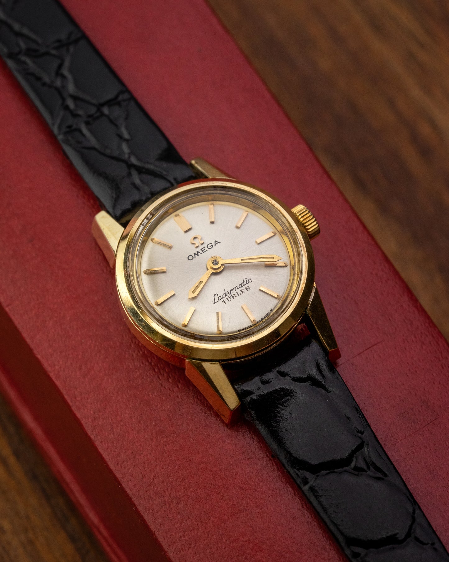 Omega Ladymatic "Türler" Petite Gold Capped case Ref. 555001 (Cal. 661)