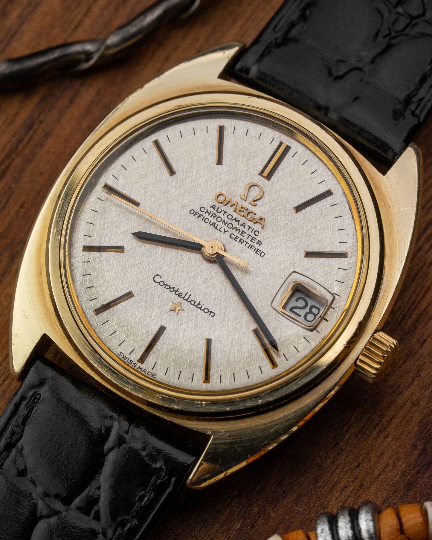 Omega Constellation Chronometer "Linen" dial Gold Capped Ref. 168.017 (Cal. 564)
