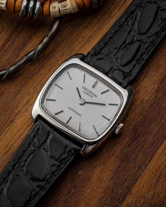 Universal Geneve Mini "TV-Cushion" Automatic Ref. 824606 (Cal. 1-24)