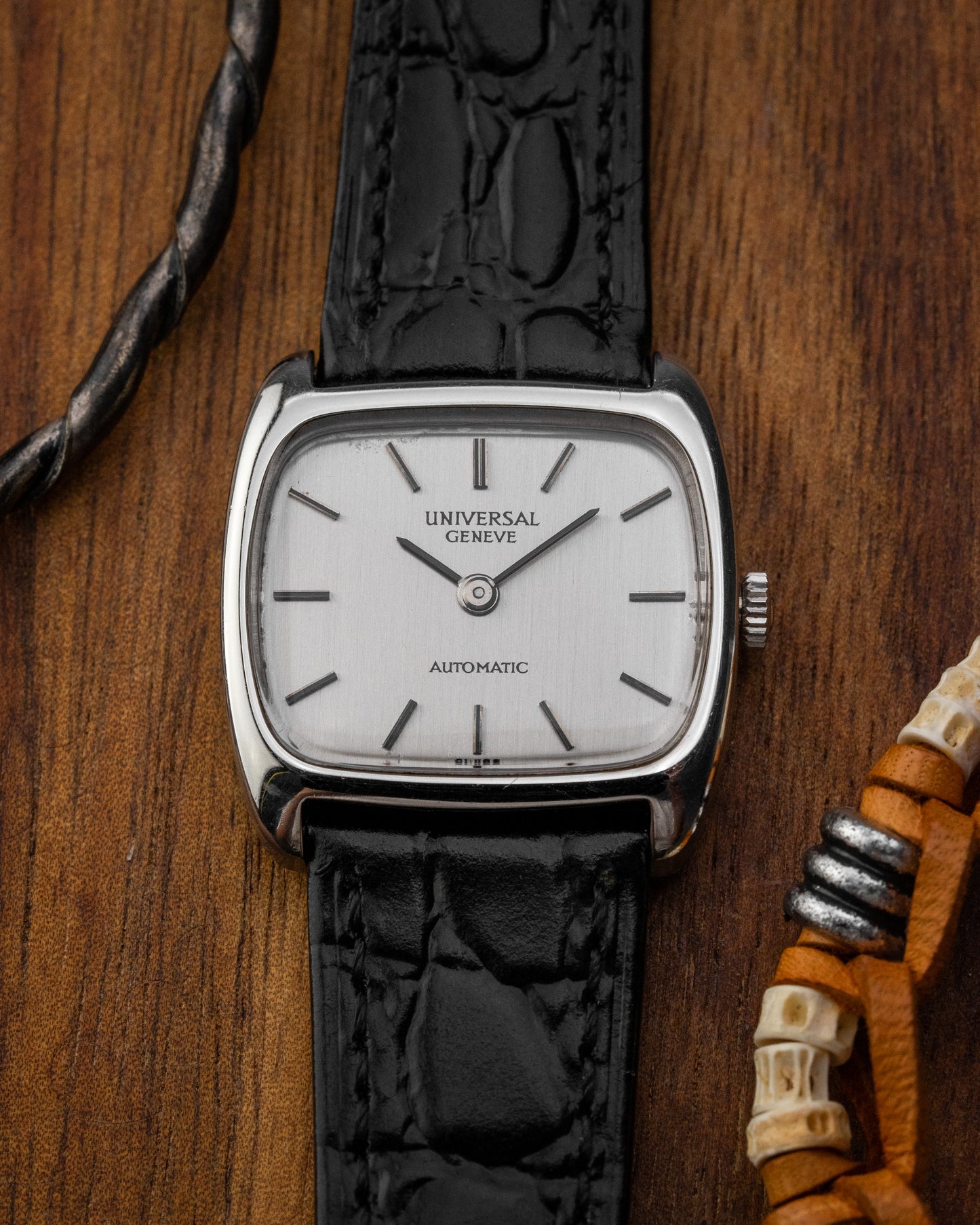 Universal Geneve Mini "TV-Cushion" Automatic Ref. 824606 (Cal. 1-24)