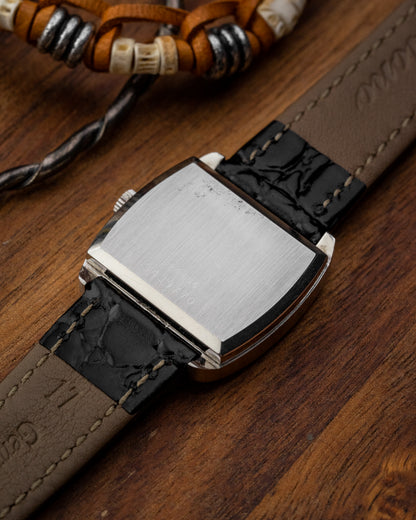 Universal Geneve Mini "TV-Cushion" Automatic Ref. 824606 (Cal. 1-24)