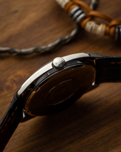 Bulova "C-Shape" Ref. 737 (Cal. 11 BLC)