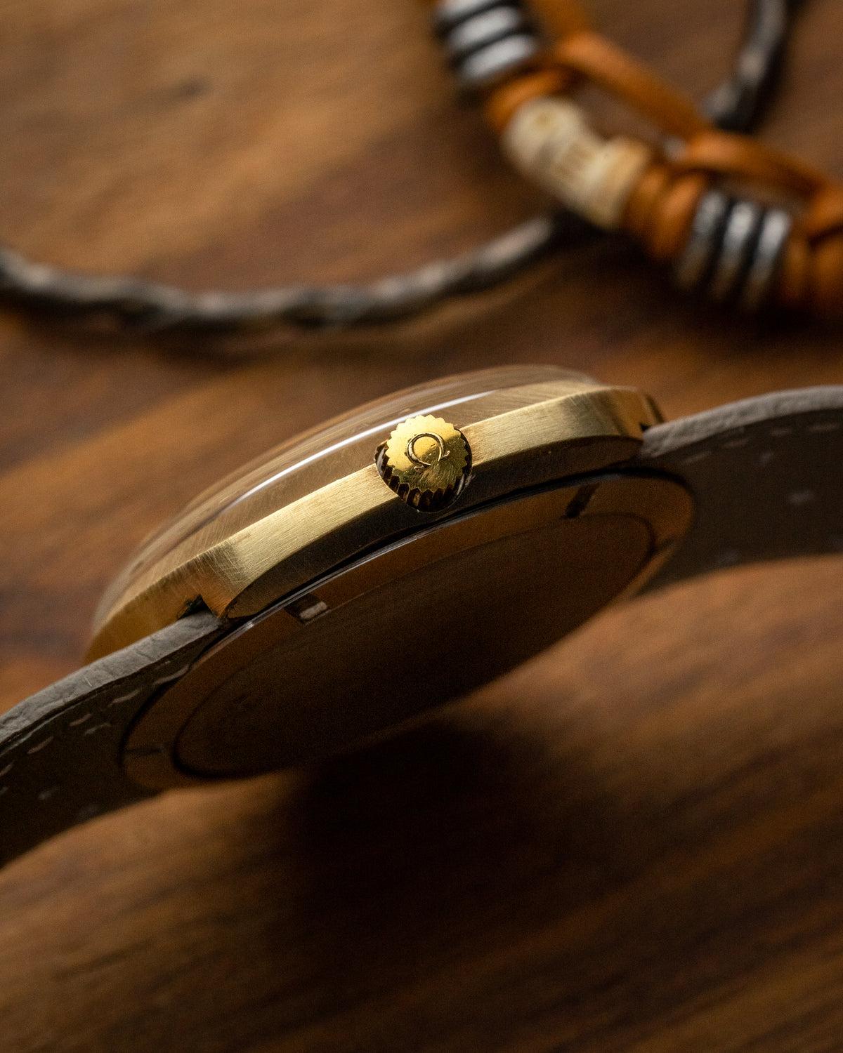 Omega Geneve Dynamic “UFO” Automatic Date Gold Capped Ref. 166.039 (Cal. 565)