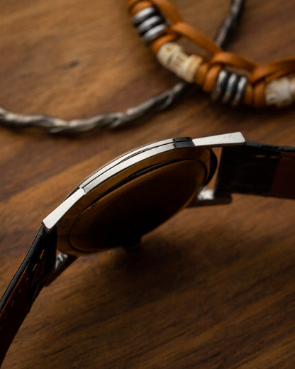 Corum "Calatrava" Ultra-Thin Linen dial Ref. 57193